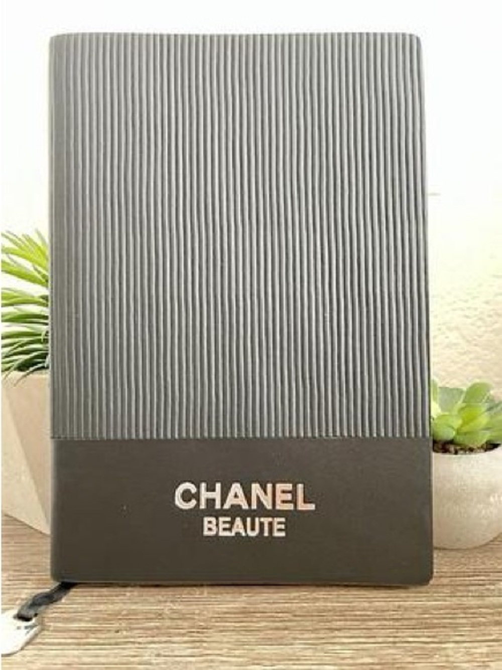 Chanel BEAUTE Black Soft Cover Notebook with Bookmark NEW - Picture 2 of 7